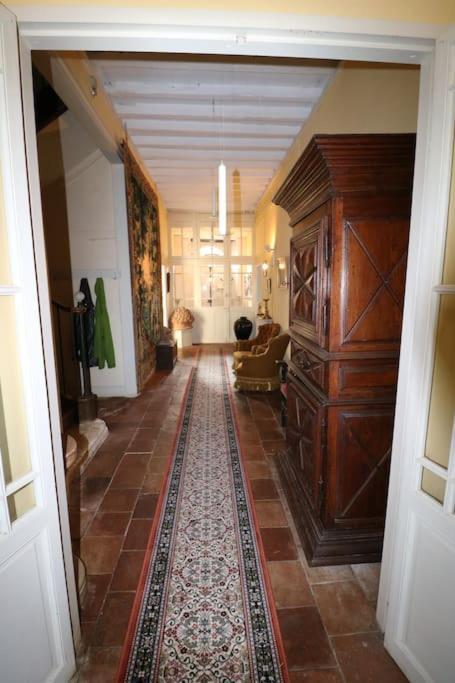Ancien Presbytere Au Coeur Du Village Mauvezin  エクステリア 写真